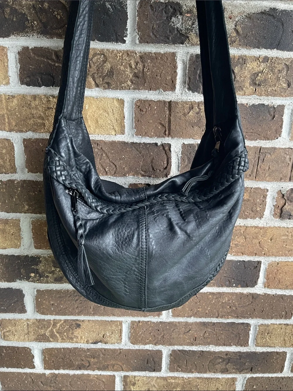 7chi Black Super Soft Leather Crossbody Sling Bag